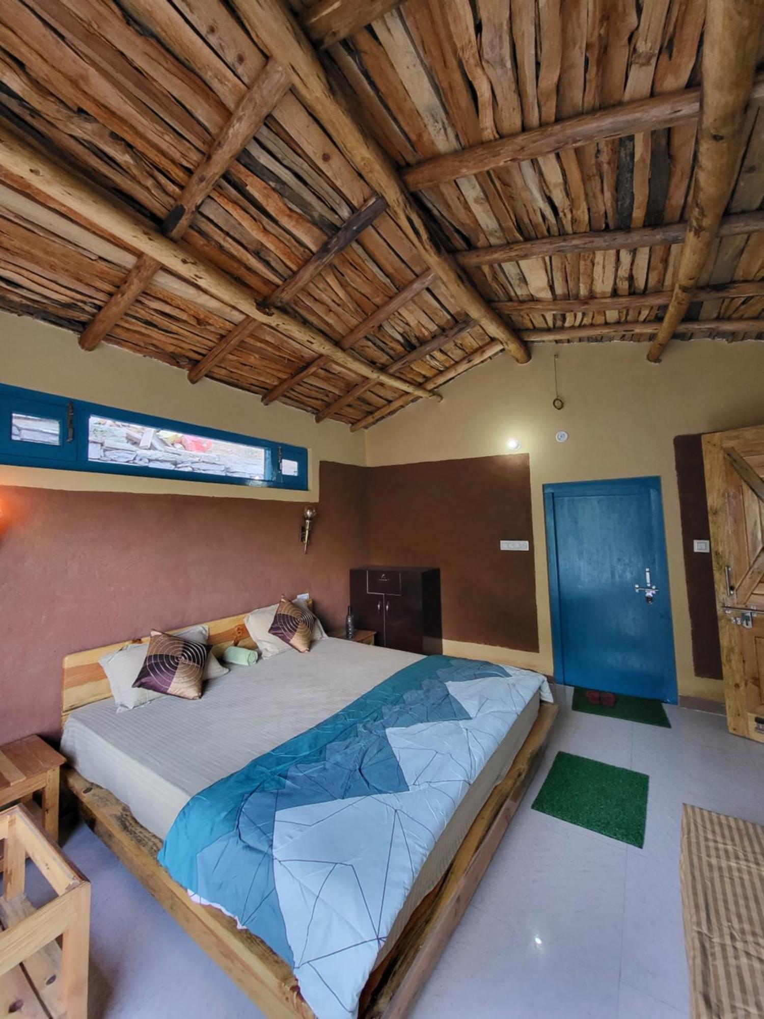Zenoaks Homestay Almora Exteriör bild