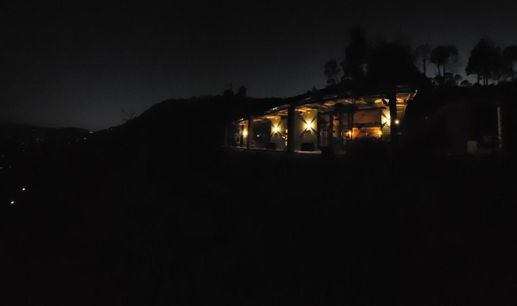 Zenoaks Homestay Almora Exteriör bild