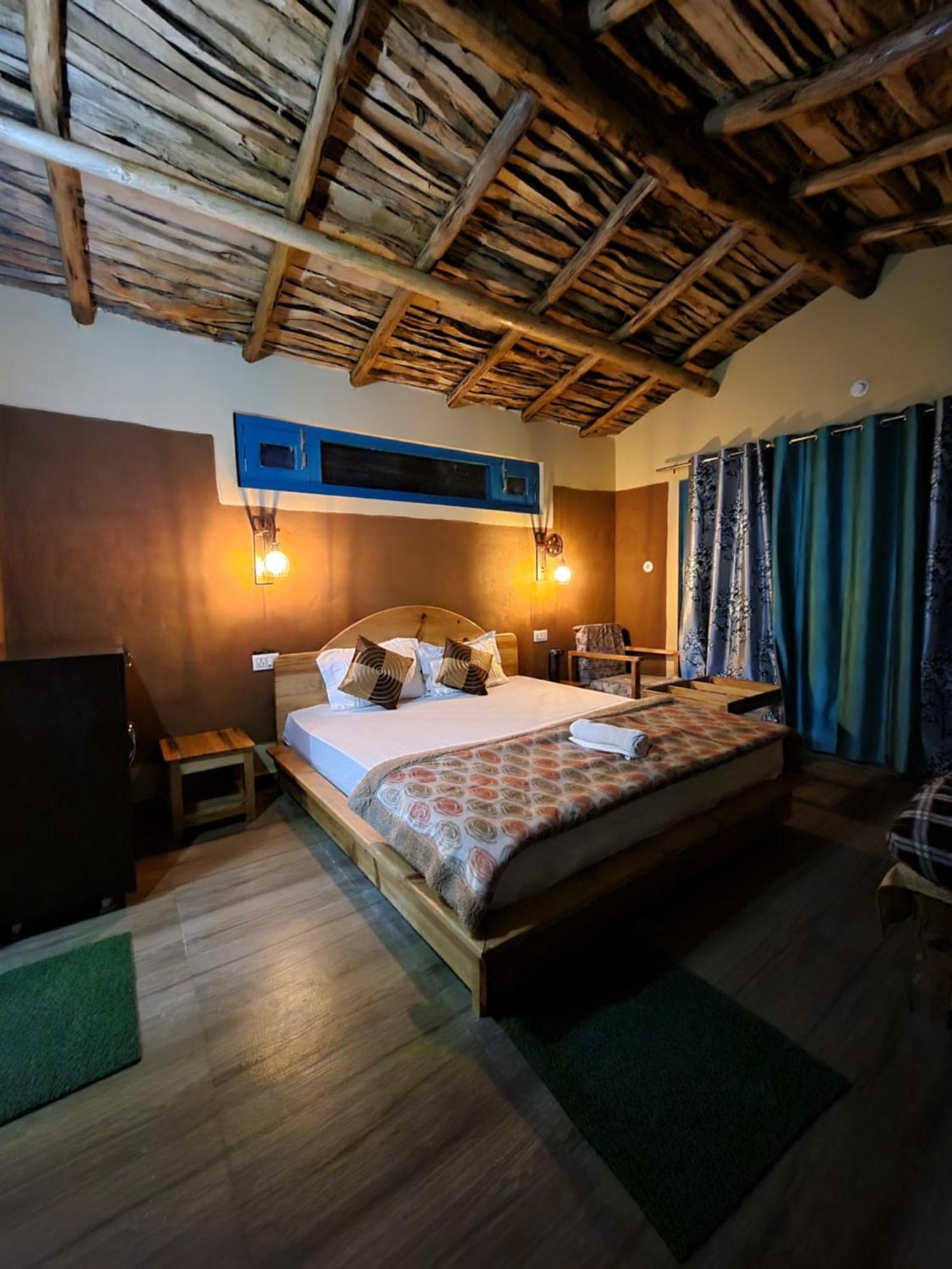 Zenoaks Homestay Almora Exteriör bild